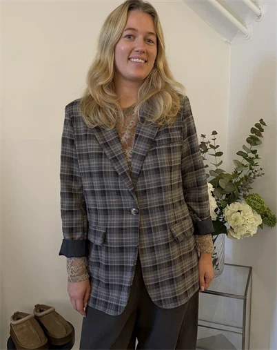 Marta du Chateau - MDCCharm Blazer - Grey